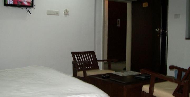 Hotel Palm View Residency Vadodara Exterior photo