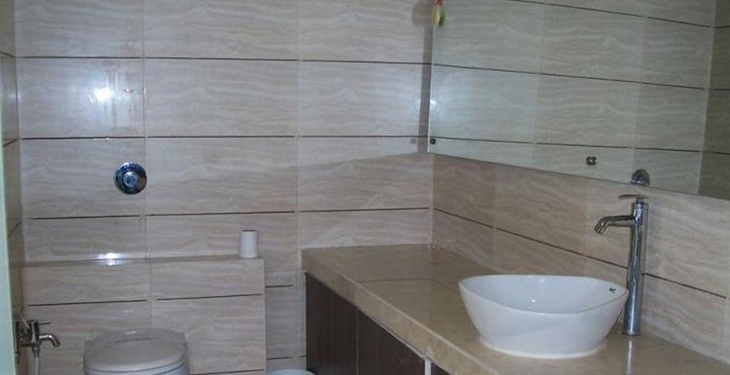 Hotel Palm View Residency Vadodara Exterior photo