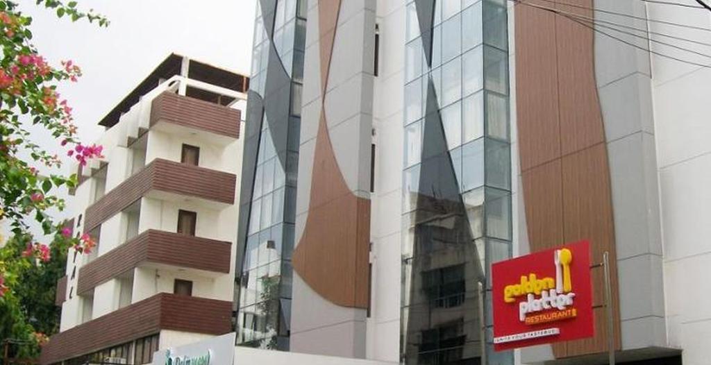 Hotel Palm View Residency Vadodara Exterior photo