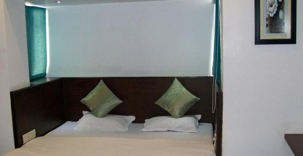 Hotel Palm View Residency Vadodara Exterior photo